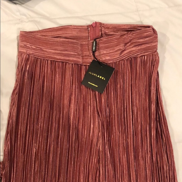 Two Piece Set - Picture 2 of 4